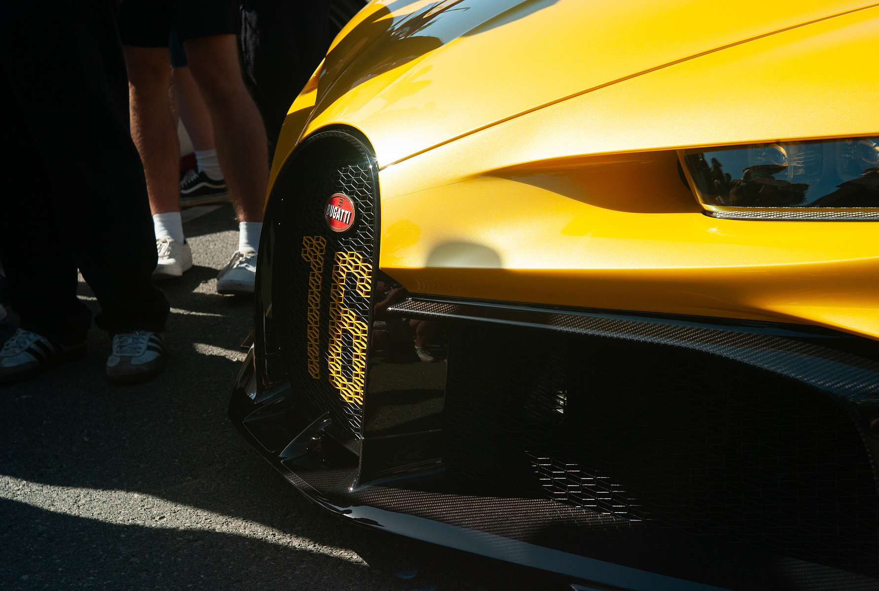 Huntington Cars & Copters, photograph by Brandon Hu